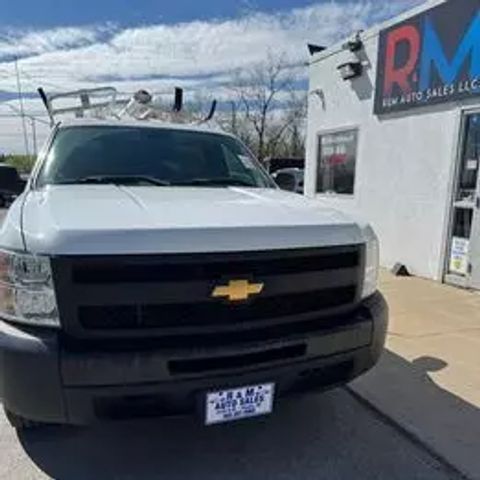 2013 Chevrolet Silverado 1500 Regular Cab Work Truck Pickup 2d 8 Ft - Image 5