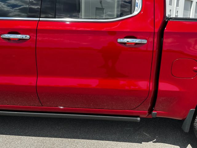 2023 Chevrolet Silverado 1500 Crew Cab - Image 31