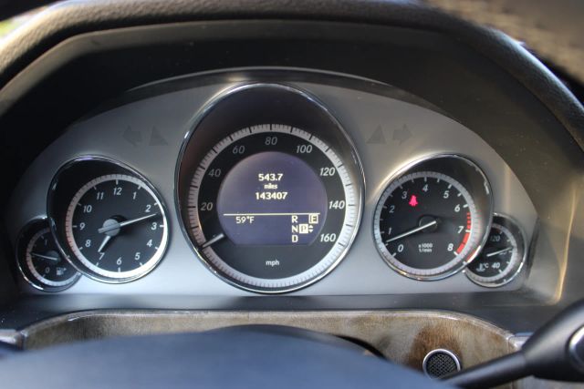 2011 Mercedes-benz E-class - Image 39