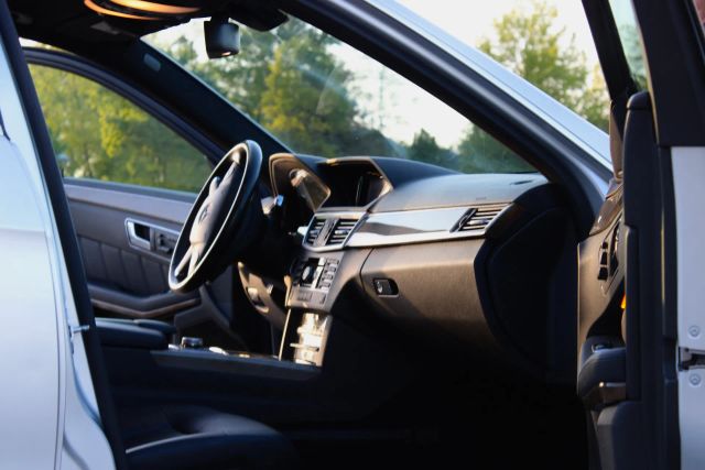 2011 Mercedes-benz E-class - Image 28