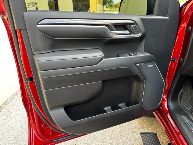 2023 Chevrolet Silverado 1500 Crew Cab - Image 44