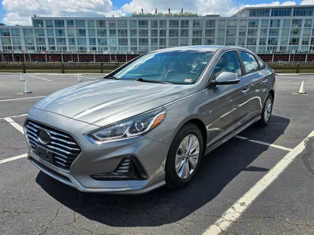2018 Hyundai Sonata Hybrid Se Sedan 4d - Image 3