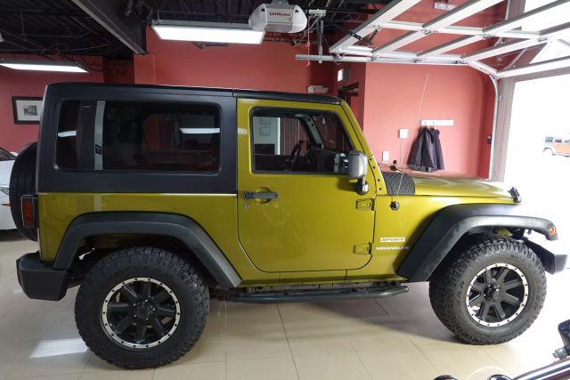 2010 Jeep Wrangler - Image 6