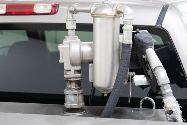 2002 Chevrolet Silverado 3500 Crew Cab - Image 31
