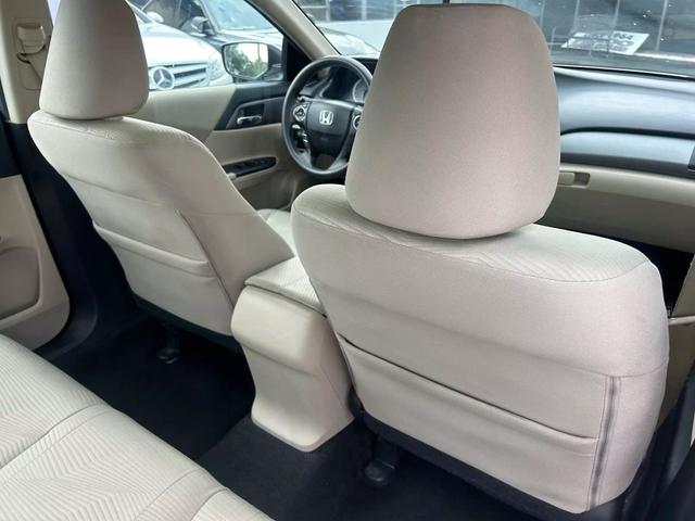 2015 Honda Accord Lx Sedan 4d - Image 20