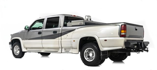 2002 Chevrolet Silverado 3500 Crew Cab - Image 5