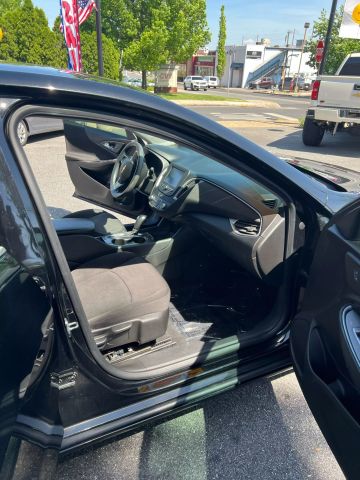 2018 Chevrolet Malibu Ls Sedan 4d - Image 10