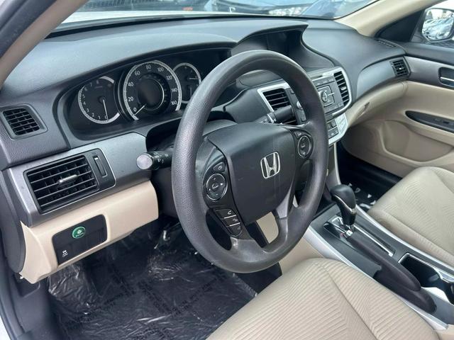 2015 Honda Accord Lx Sedan 4d - Image 29