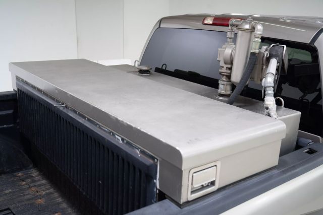 2002 Chevrolet Silverado 3500 Crew Cab - Image 13