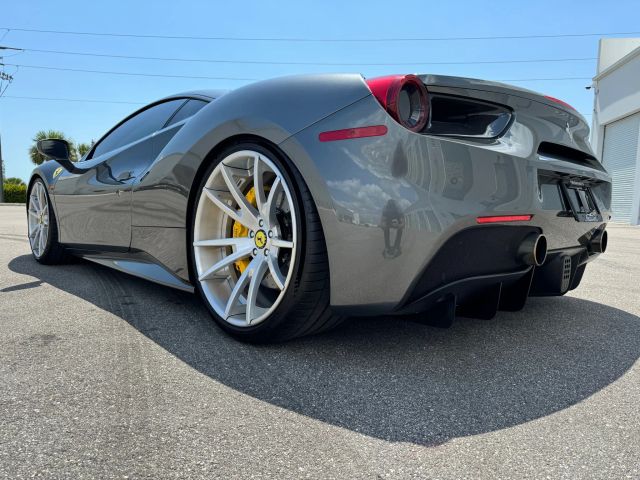 2018 Ferrari 488 Gtb - Image 22