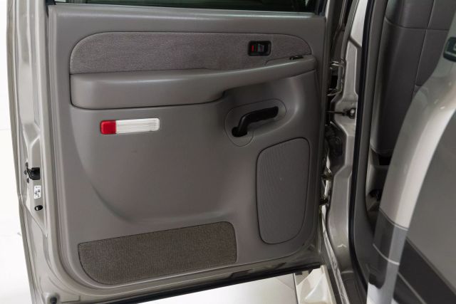 2002 Chevrolet Silverado 3500 Crew Cab - Image 46