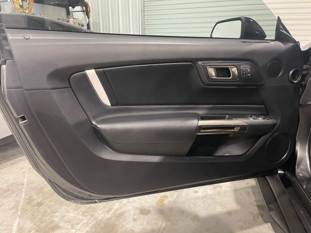 2020 Ford Mustang - Image 76