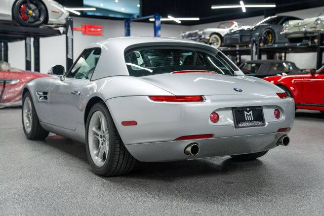 2001 Bmw Z8 Roadster 2d - - Image 34