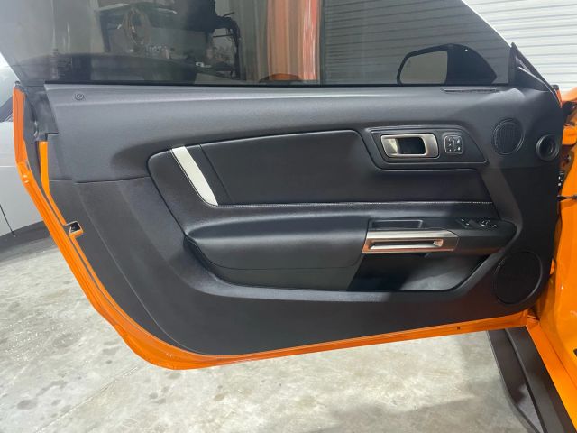 2020 Ford Mustang - Image 77