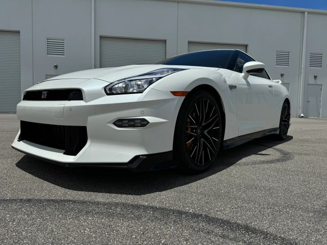 2024 Nissan Gt-r - Image 32