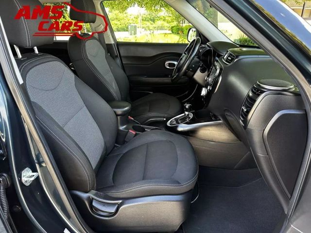 2017 Kia Soul - Image 18