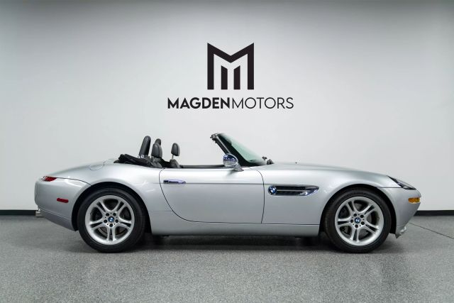 BMW Z8(シルバー/ボンドカー) (ミニカー) - ホビーサーチ ミニカー