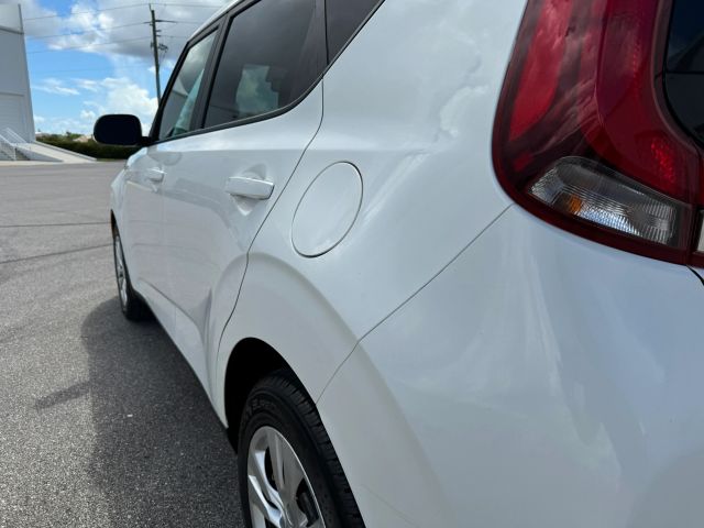 2021 Kia Soul - Image 26