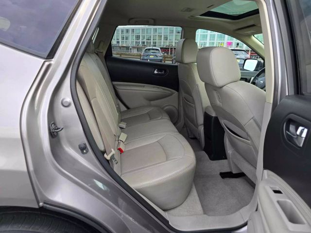 2013 Nissan Rogue Sv Sport Utility 4d - Image 11