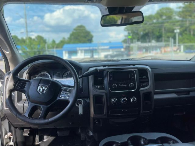 2018 Ram 2500 Crew Cab - Image 9