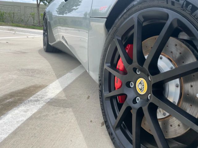 2020 Lotus Evora - Image 5
