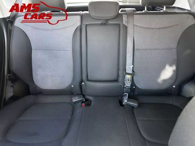2017 Kia Soul - Image 14