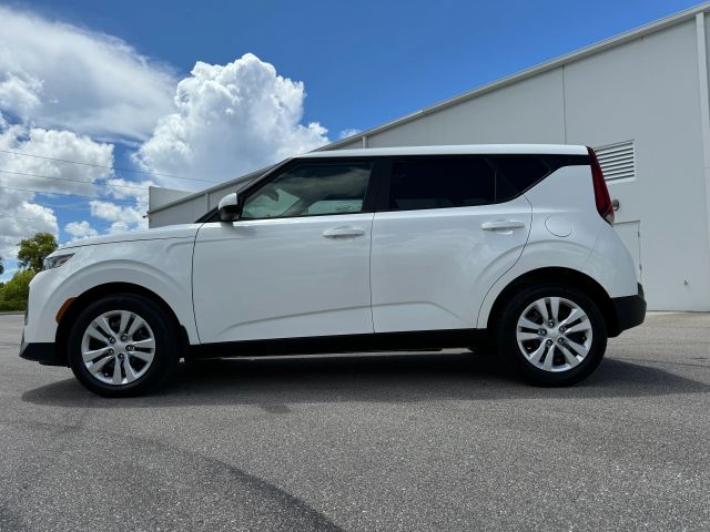 2021 Kia Soul - Image 28