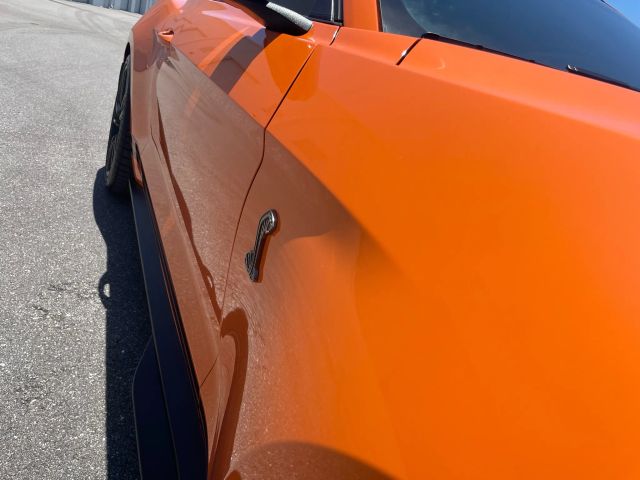 2020 Ford Mustang - Image 4