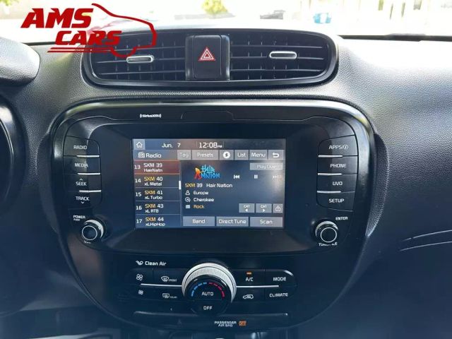 2017 Kia Soul - Image 25