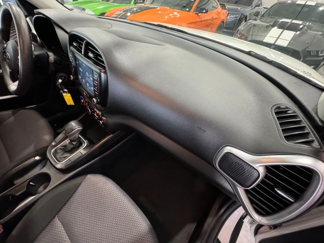 2021 Kia Soul - Image 79