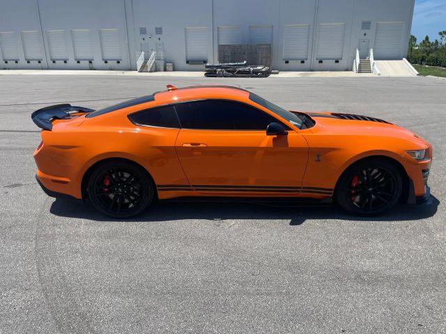 2020 Ford Mustang - Image 8