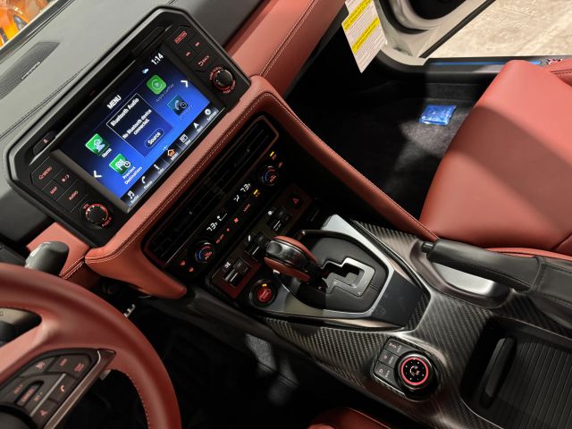 2024 Nissan Gt-r - Image 59