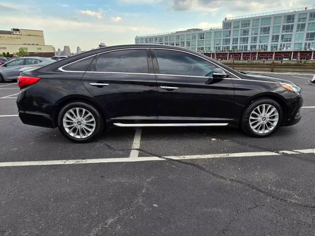 2015 Hyundai Sonata Limited Sedan 4d - Image 4