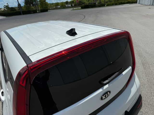 2021 Kia Soul - Image 47