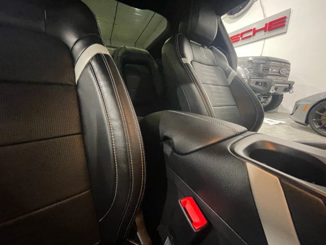 2020 Ford Mustang - Image 112