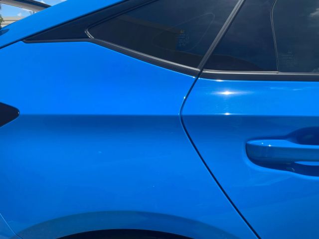 2023 Honda Civic Type R - Image 12