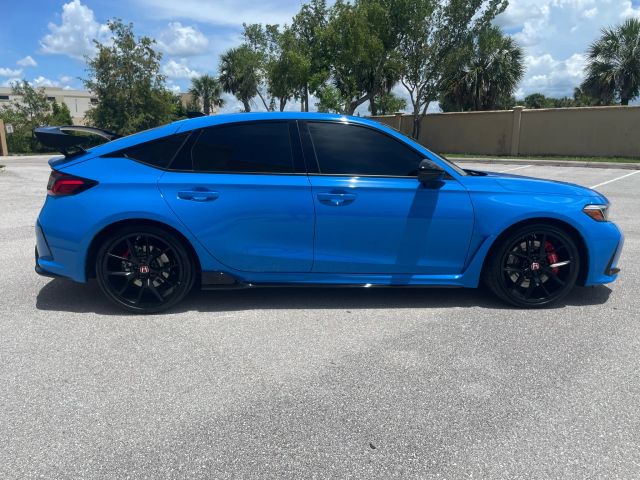 2023 Honda Civic Type R - Image 7
