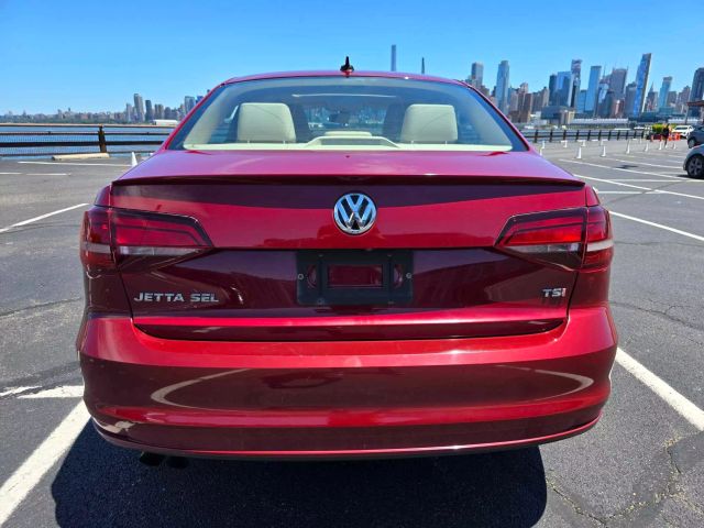 2016 Volkswagen Jetta 1.8t Sel Premium Sedan 4d - Image 6