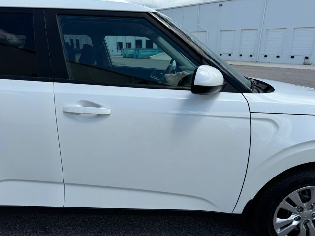 2021 Kia Soul - Image 9