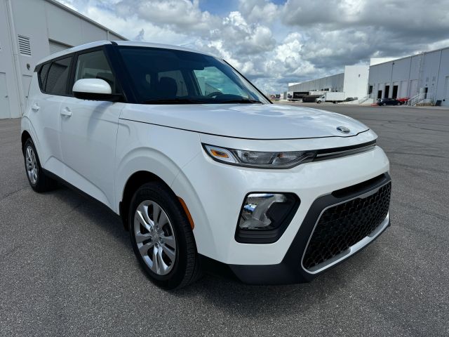 2021 Kia Soul - Image 2