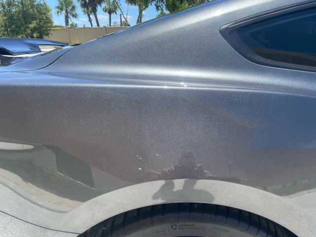 2020 Ford Mustang - Image 12
