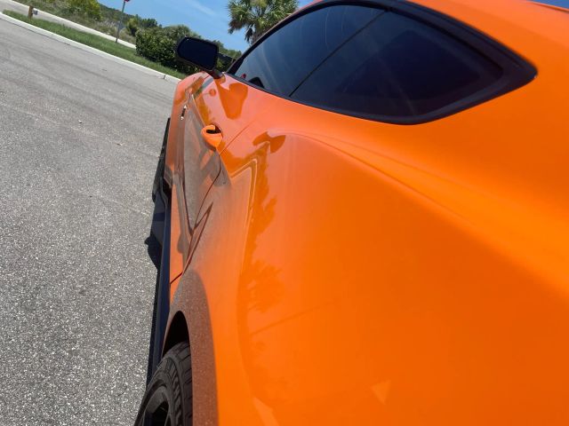 2020 Ford Mustang - Image 29