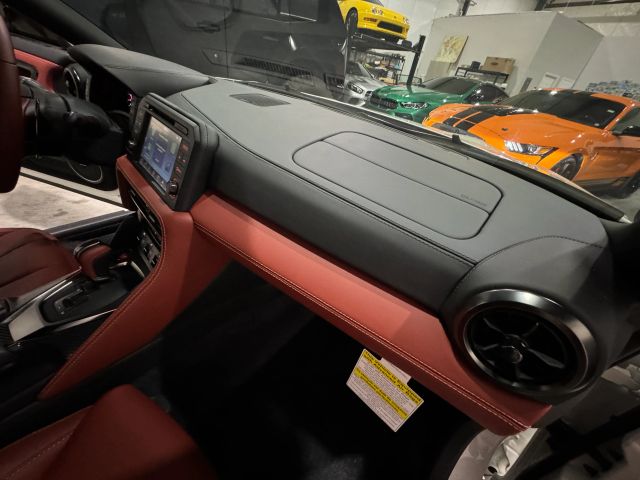 2024 Nissan Gt-r - Image 82