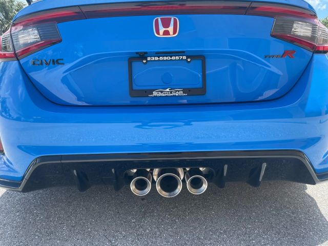2023 Honda Civic Type R - Image 23