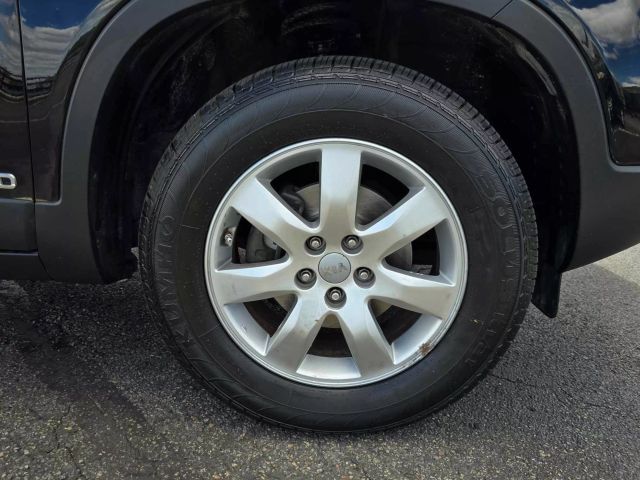 2013 Kia Sorento Lx Sport Utility 4d - Image 27