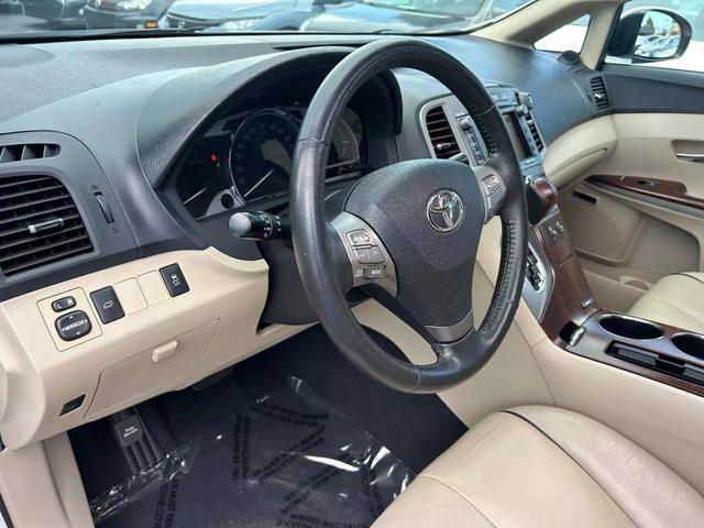 2012 Toyota Venza Limited Wagon 4d - Image 28