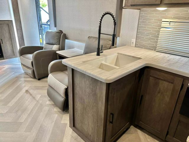 2022 Forest River Wildwood - Image 10