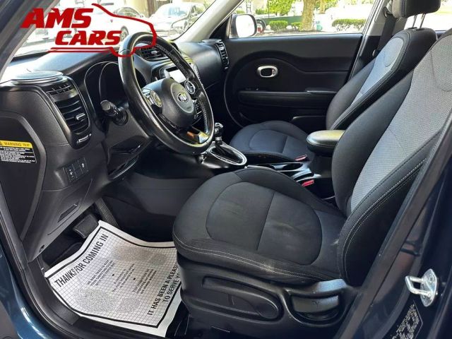 2017 Kia Soul - Image 10