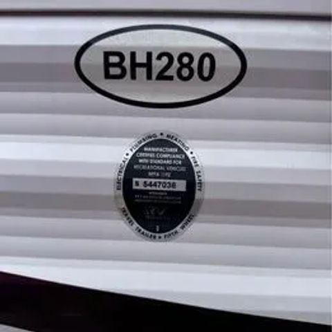 2020 Heartland Pioneer Trailer - - Image 19