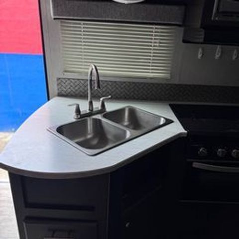 2020 Heartland Pioneer Trailer - - Image 21